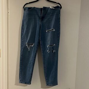 Levi’s Mom Jeans
